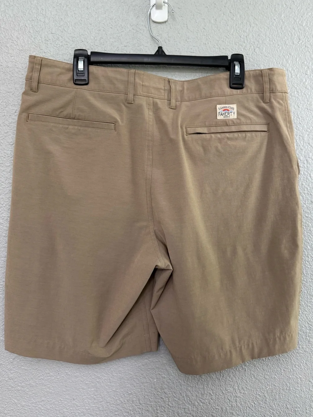 Faherty | All Day Shorts | Khaki | Waist 35” - 9” Inseam